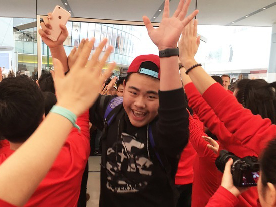 ​紫色iPhone 14 Pro渲染图出镜，爱了 爱了