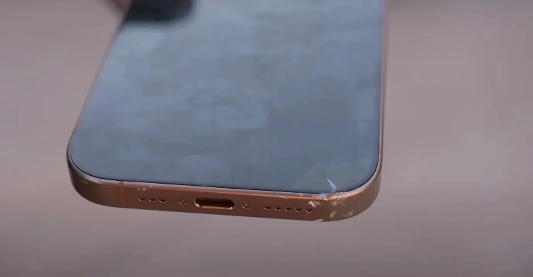 iOS 9 再曝系统重大漏洞: 锁屏密码完全失效 iOS 9 再曝系统重大漏洞: 锁屏密码完全失效