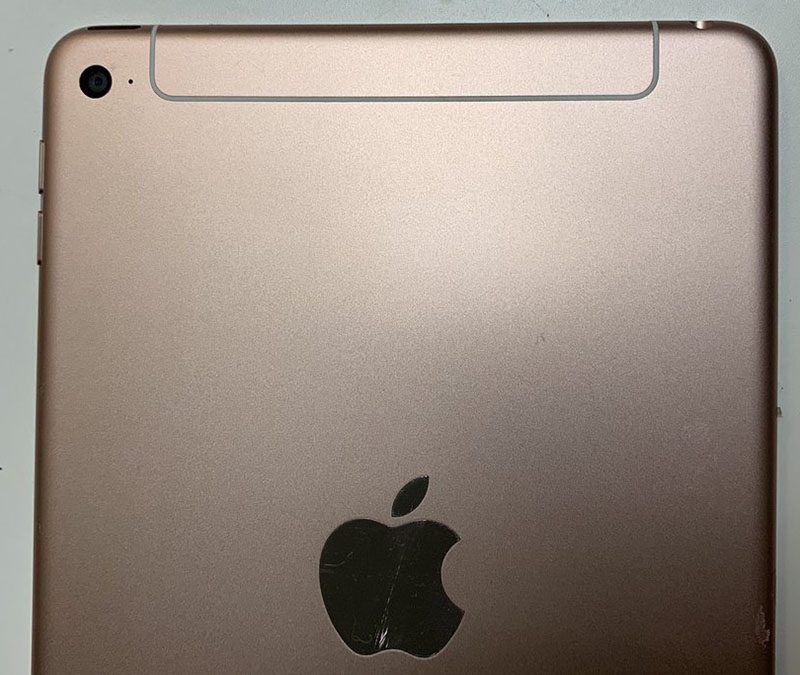 Apple Music 邀请陈绮贞作为本期音乐向导，分享漫漫长夜的音乐故事