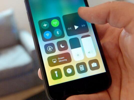 iOS在游戏这方面风生水起，但是Mac几乎是死的