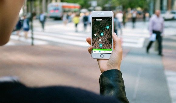 苹果iOS10 Beta4新增100多个表情：手枪变水枪