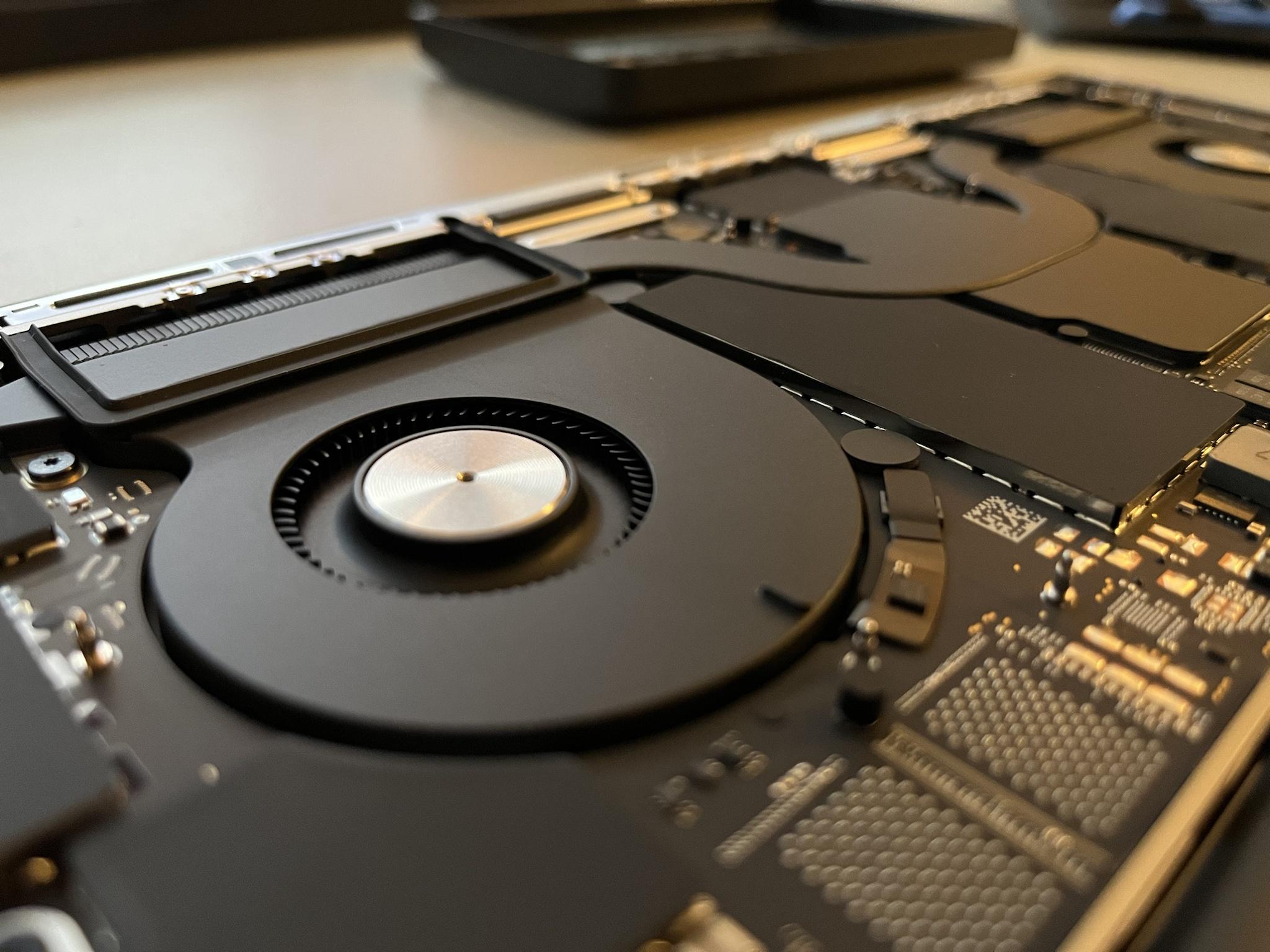 腾讯微信团队表示将与 Apple 共同合作探索暗黑模式适配