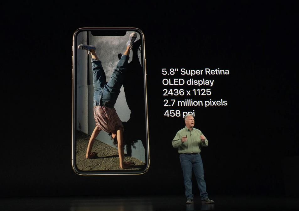 最新苹果iOS11 ARKit演示：3D手指作画