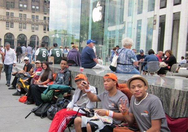 用户反馈苹果 iPhone 12 Mini 可能无法识别解锁手势 用户反馈苹果 iPhone 12 Mini 可能无法识别解锁手势