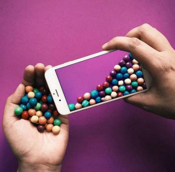 亮黑色iPhone 7 Plus裸奔三周后……