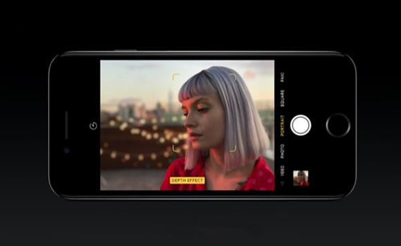 苹果为 WWDC23 开发者准备了限量版礼品，包括手提袋、徽章等