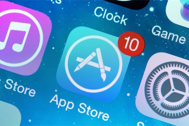 苹果六面屏 iPhone 专利曝光：全玻璃设计，颠覆交互体验