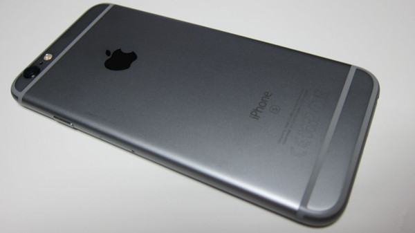 官怒民怨？多家组织机构指责苹果降频做法