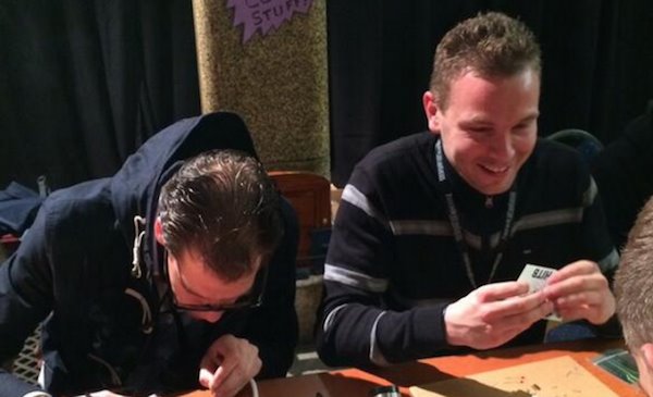 苹果用户每天解锁iPhone手机80次