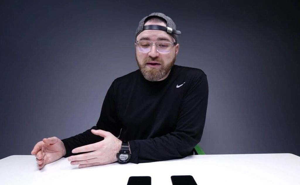 iFixit 拆解苹果 AirPods Pro 2 耳机:几乎无法修复 iFixit 拆解苹果 AirPods Pro 2 耳机:几乎无法修复