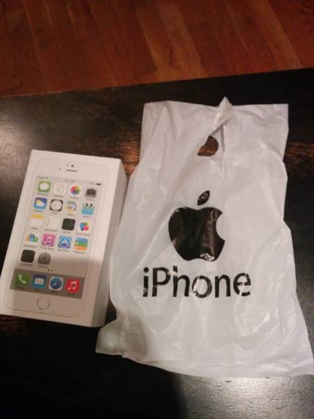 山寨iPhone 6再现国外网站: 几乎以假乱真