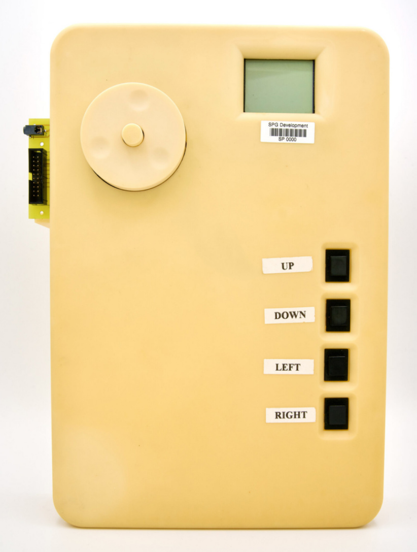 不驼背的苹果iPhone充电保护壳诞生:你喜欢吗? 不驼背的苹果iPhone充电保护壳诞生:你喜欢吗?