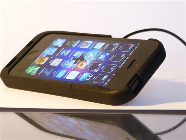 “iPhone 8”新细节：OLED曲面屏有望 或引入最新传感器技术