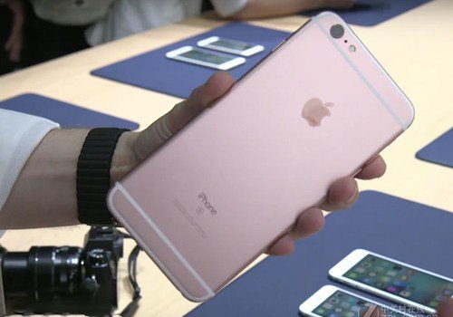 为啥说iPhone 8一定要用OLED屏? 为啥说iPhone 8一定要用OLED屏?