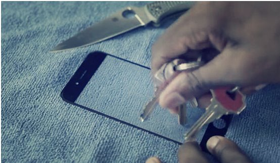 部分苹果 iPhone 13 系列机型出现触控失灵问题，旧机型更新 iOS 15 后也会出现