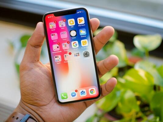 拥有黑色前面板的红色iPhone 7 你会喜欢吗