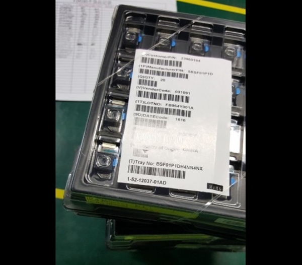 三星 Galaxy S10e  与 苹果 iPhone XR 参数对比