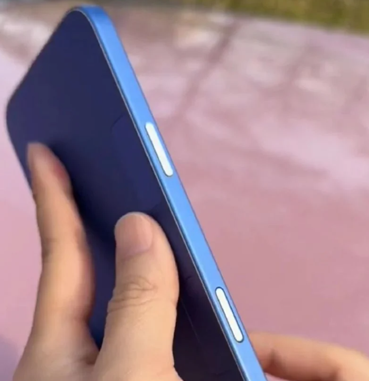 不到2分钟抢光!苹果中国官网“红色星期五”活动耳机已送完 不到2分钟抢光!苹果中国官网“红色星期五”活动耳机已送完